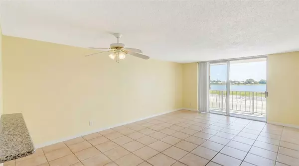 West Palm Beach, FL 33401,470 Executive Center Dr #1G