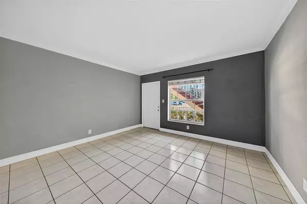 Pompano Beach, FL 33062,3215 NE 15th St #104