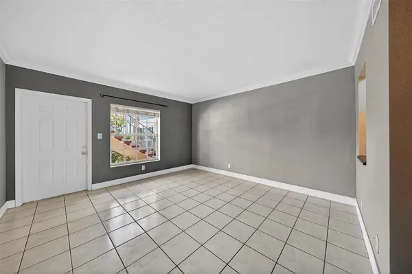 Pompano Beach, FL 33062,3215 NE 15th St #104