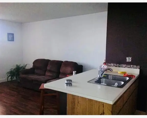 Coral Springs, FL 33065,2401 Riverside Dr #212B