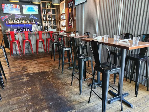 Toronto W02, ON M6P 3S8,1627 Dupont ST