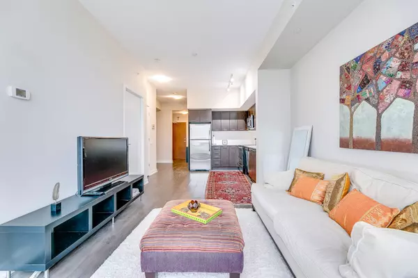 Toronto W06, ON M8V 1A2,2200 Lake Shore BLVD #2908