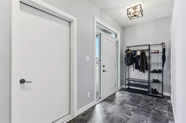 Niverville, MB R0A 0A1,93 ABERDEEN DR