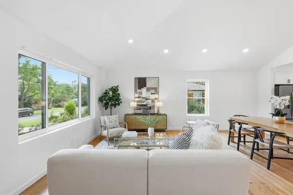 Dallas, TX 75214,6811 Patrick Drive