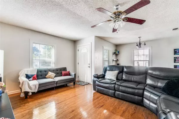 Fort Worth, TX 76109,3241 Merida Avenue