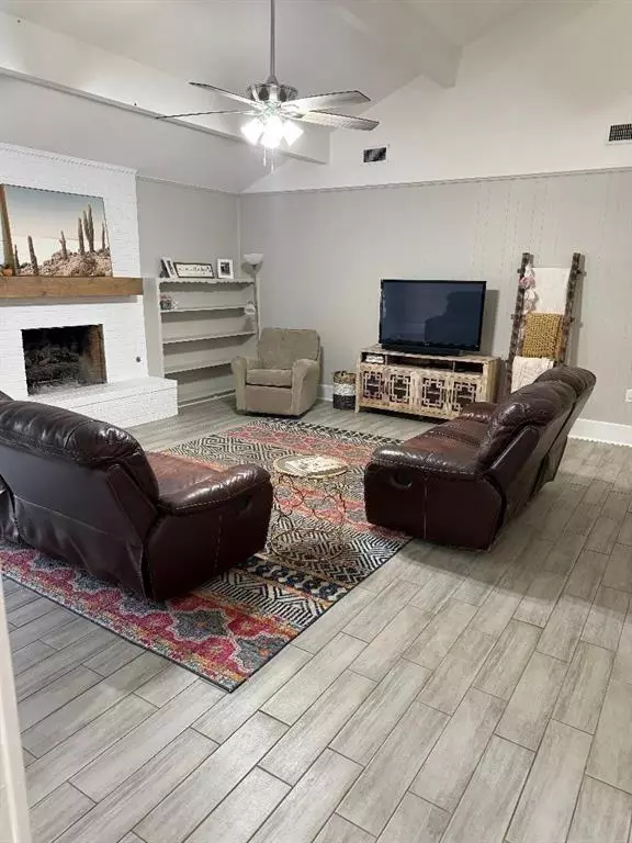 Arlington, TX 76017,5302 Bright Star Trail