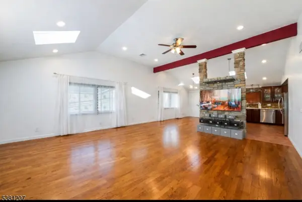 Paterson City, NJ 07501,320 Dixon Ave