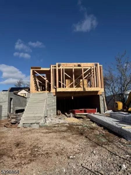 Belleville Twp., NJ 07109,2 Cleveland St