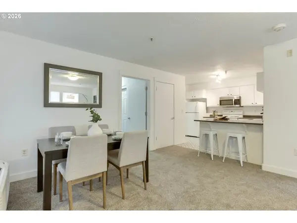 Portland, OR 97220,9837 NE IRVING ST #301