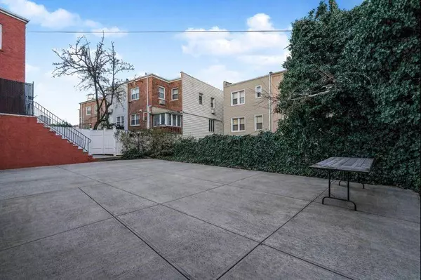 Brooklyn, NY 11234,1345 East 38th ST