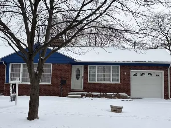 2439 22nd ST, Wyandotte, MI 48192