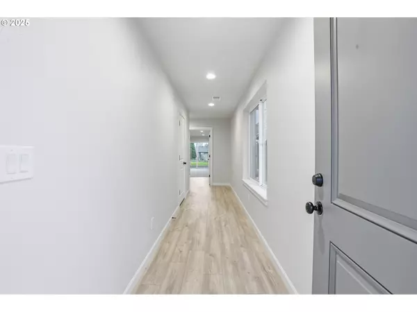 Gresham, OR 97080,4668 SE 2ND ST