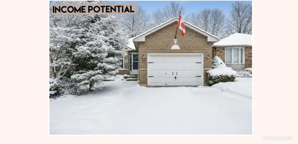 37 Nicholson DR, Barrie, ON L4N 8L7