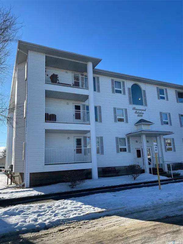 Estevan, SK S4A 0R9,1226 3rd STREET #101