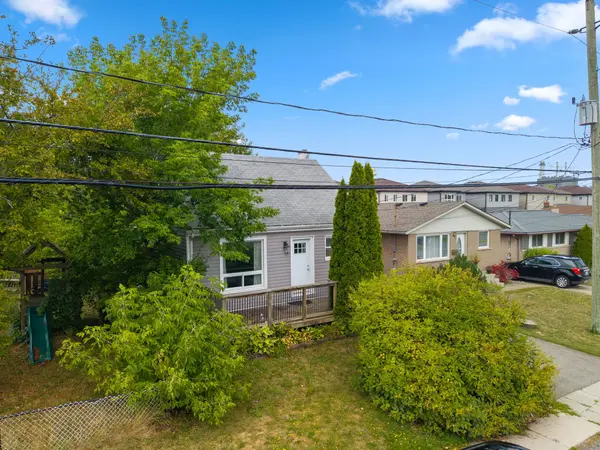 Thorold, ON L2V 1C8,229 Morton ST