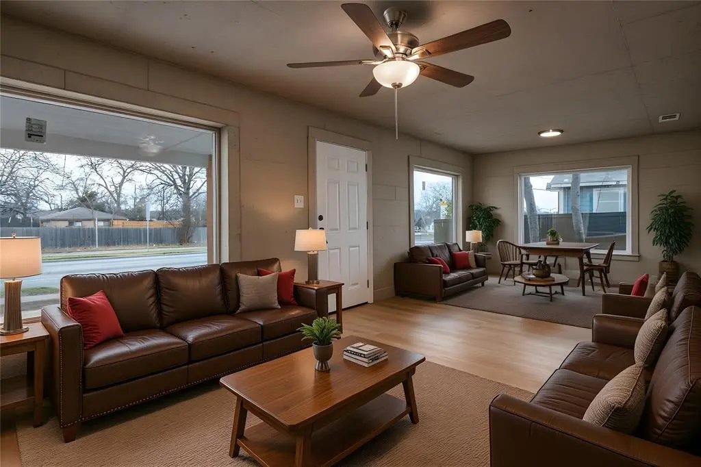 Dallas, TX 75211,628 S westmoreland Road