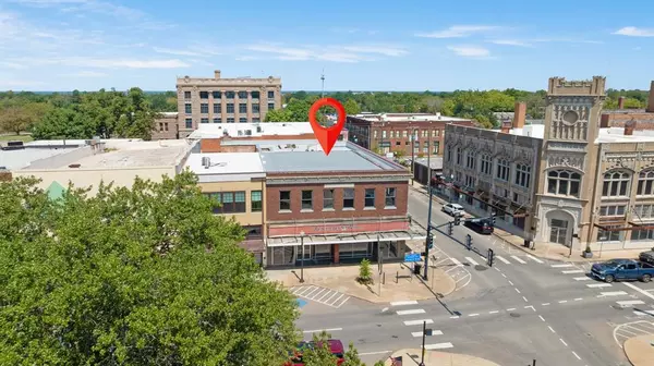 Paris, TX 75460,4 N PLAZA