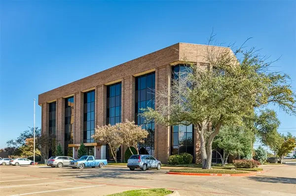 Farmers Branch, TX 75244,13465 Midway Road #204