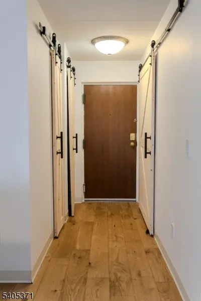 Hackensack City, NJ 07601,5 Linden St #2H