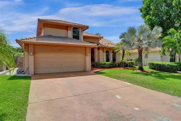 2565 KERRY DR, Cooper City, FL 33026