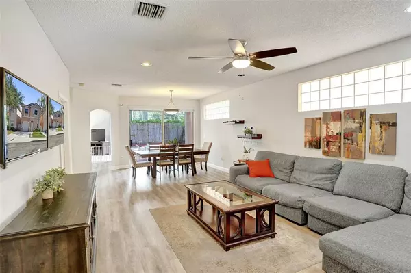 Cooper City, FL 33026,4165 Tree Tops Rd