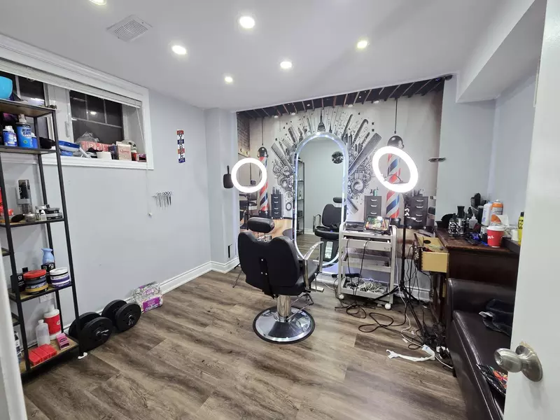 20 Mercedes RD #Basement, Brampton, ON L7A 0Z2