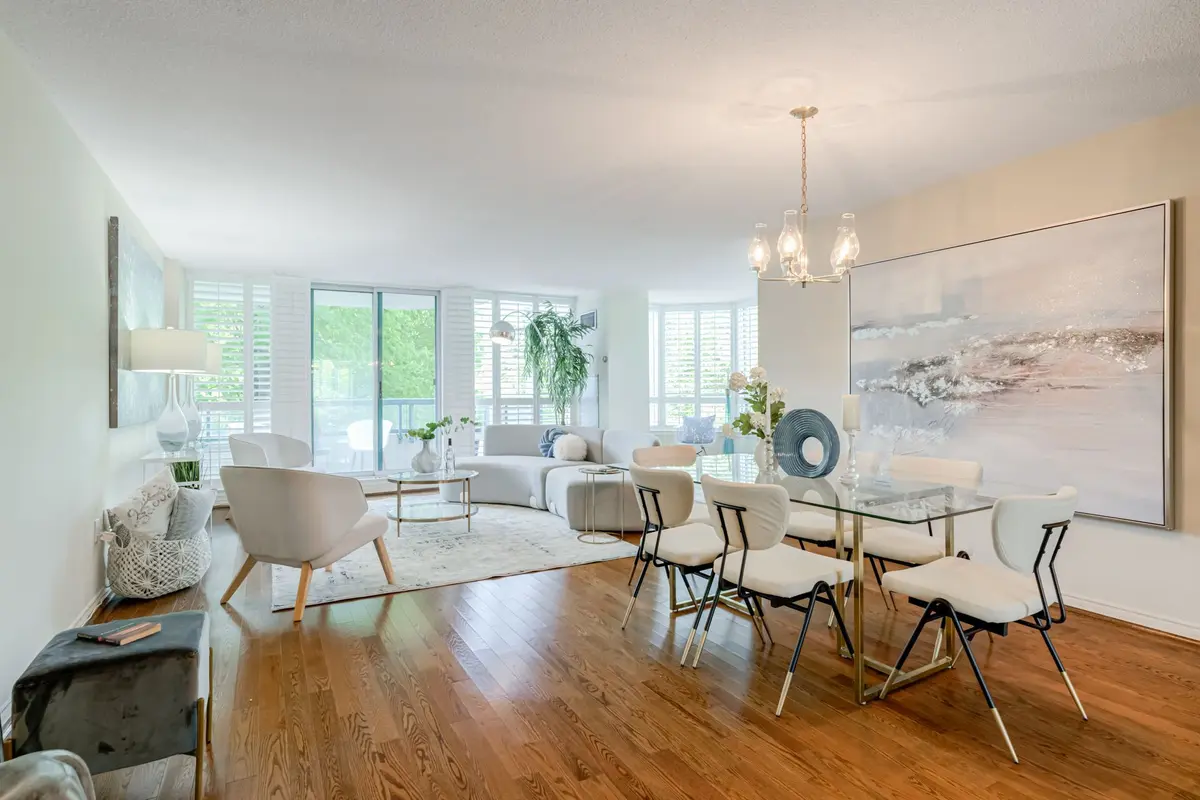 Vaughan, ON L4J 7X1,7250 Yonge ST #311