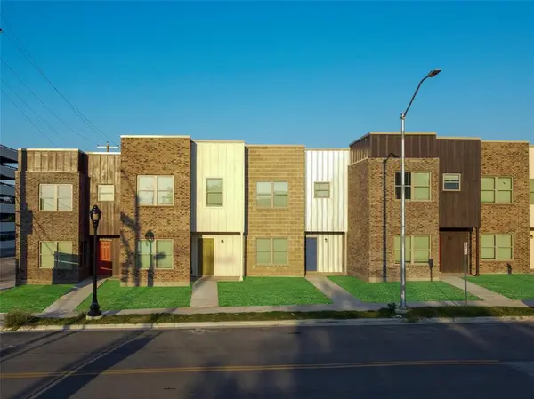 Fort Worth, TX 76110,1703 St Louis Avenue