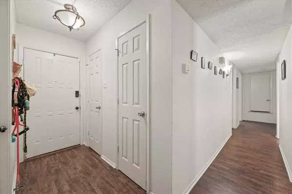 Bedford, TX 76021,2917 Highgate Lane