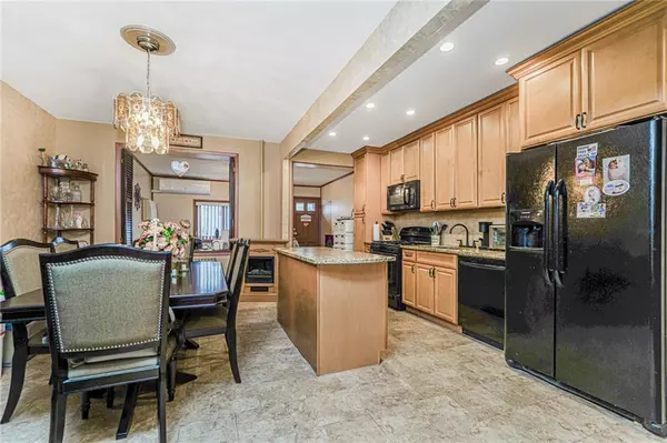 Brooklyn, NY 11204,1646 72nd ST