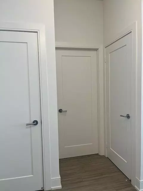 Toronto C03, ON M5P 2Y2,310 Tweedsmuir AVE #318