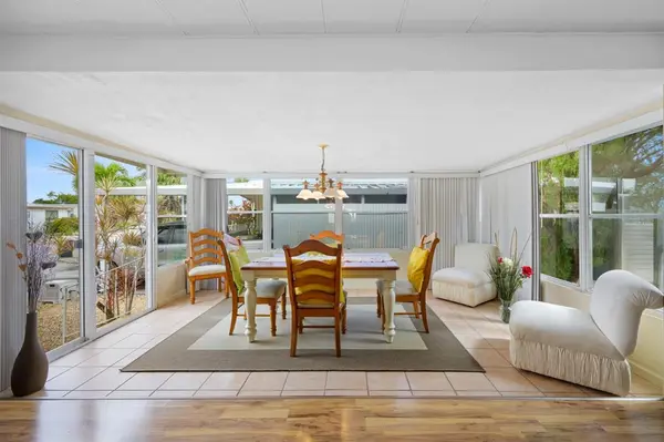 Fort Lauderdale, FL 33312,2874 SW 58th ST