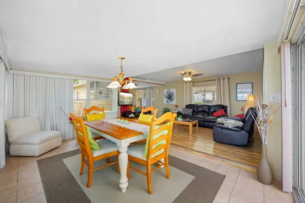 Fort Lauderdale, FL 33312,2874 SW 58th ST