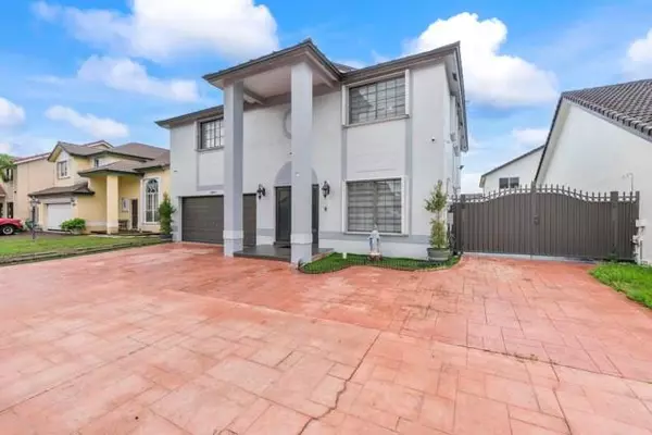 Hialeah, FL 33015,18811 NW 80th Ave