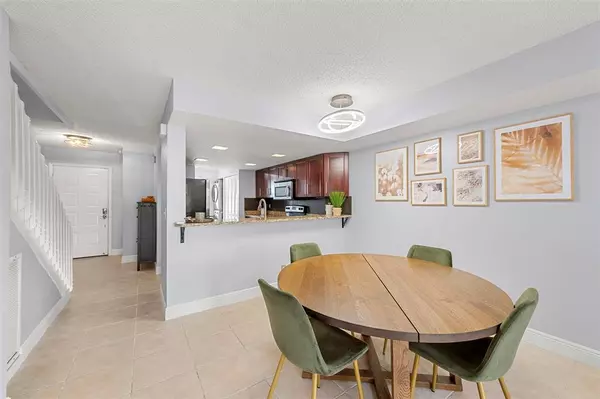 Davie, FL 33314,7110 SW 42nd Ct #7110