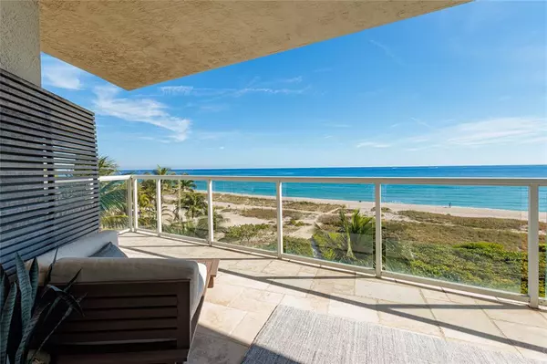 Pompano Beach, FL 33062,704 N Ocean Blvd #404