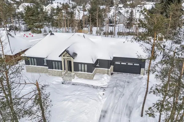 Oro-medonte, ON L0L 2L0,32 Alpine WAY