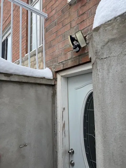 127 Lloyd Sanderson DR, Brampton, ON L6Y 0Z9