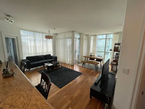 Mississauga, ON L4Z 0A3,90 Absolute AVE #2006