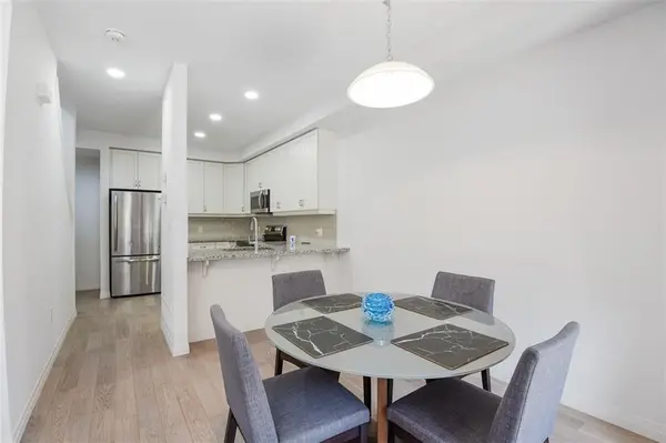 Hamilton, ON L8J 0L8,30 Times Square BLVD #130