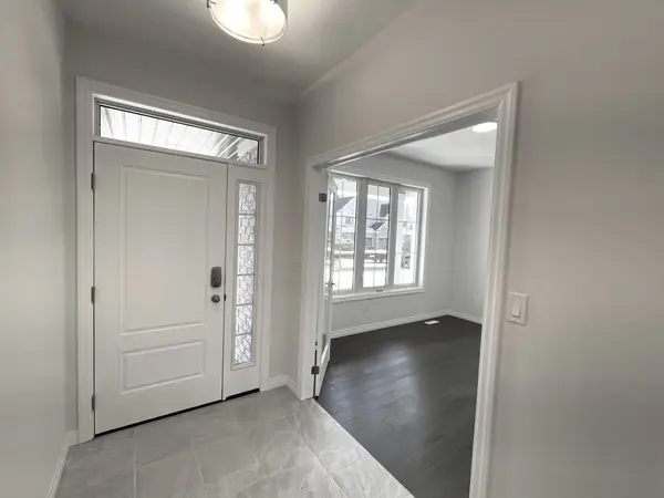 Tillsonburg, ON N4G 0K8,45 Lark ST