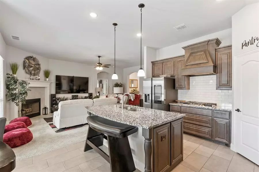 346 Winterwood Drive, Lavon, TX 75166