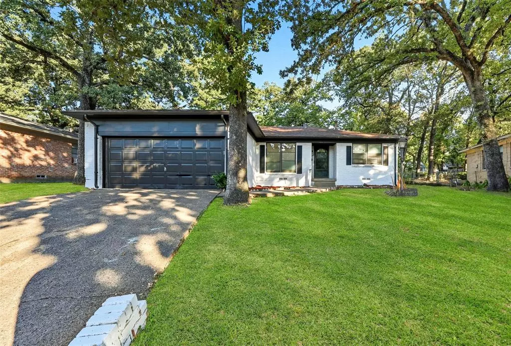 Dallas, TX 75217,7419 Neuhoff Drive