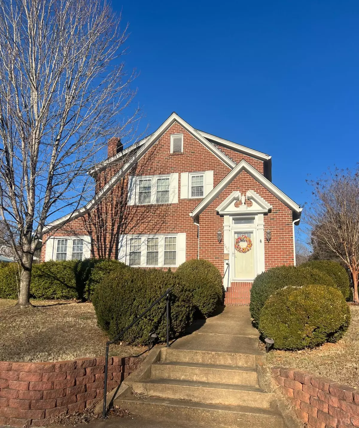 Altavista, VA 24517,1405 Bedford AVE