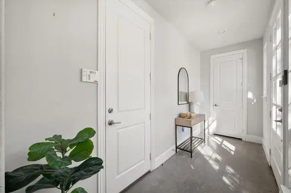 Dallas, TX 75204,1900 Caddo Street #4