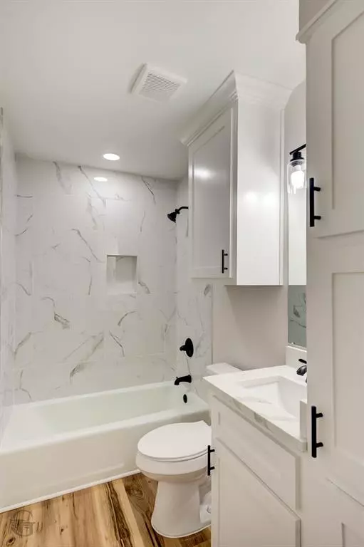 Shreveport, LA 71118,9001 Bayonne Drive