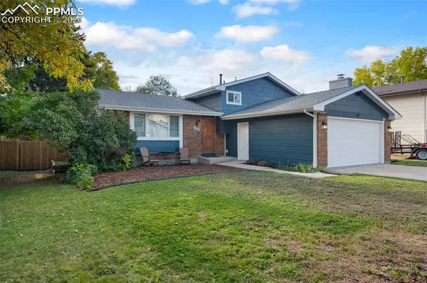 Colorado Springs, CO 80918,4906 S Hackamore DR