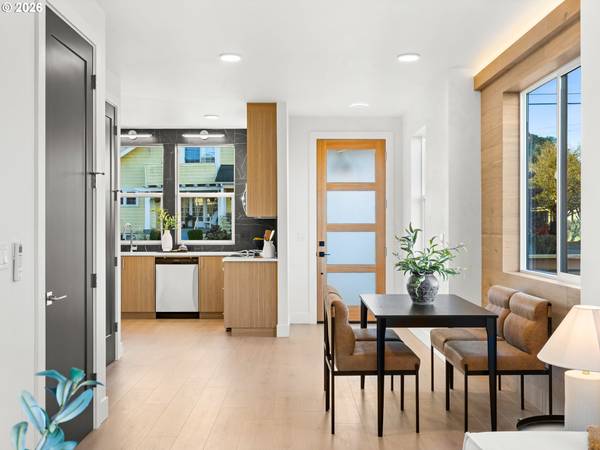 6205 NE Stanton ST, Portland, OR 97213