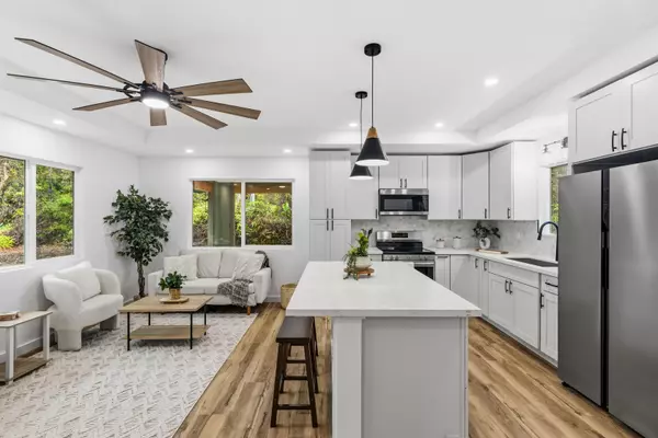 Volcano, HI 96785,11-3144 PA ALII ST