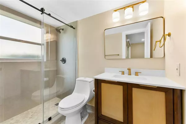 Lighthouse Point, FL 33064,1951 NE 39th St #141